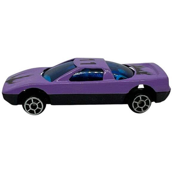 "Vintage Purple Hot Wheels No.11 Sports Car Diecast with Flame Graphics" - Picture 4 of 7